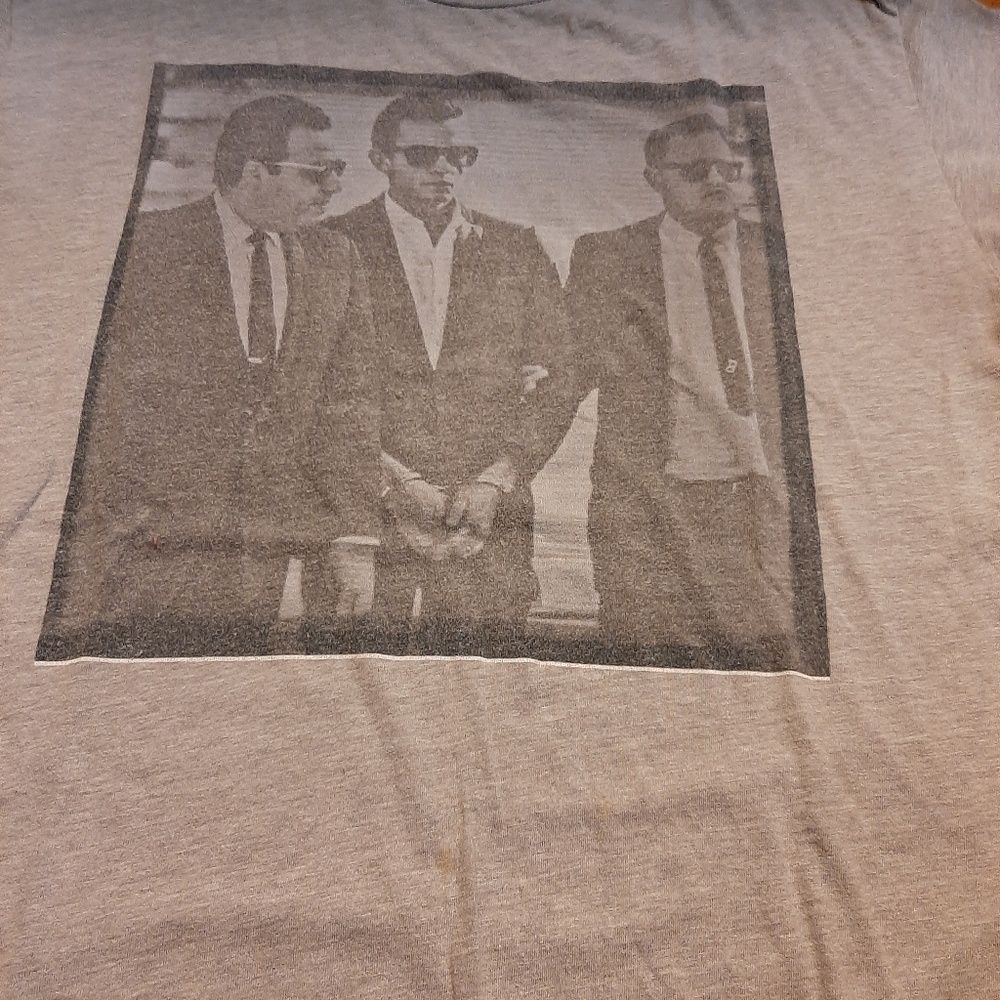 Next Level The Man in Black Grahic Crew Neck Tee Size Large - Picture 4 of 4